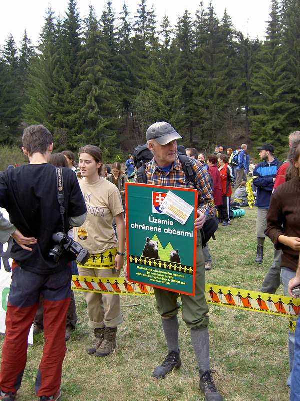 Platený komparzista