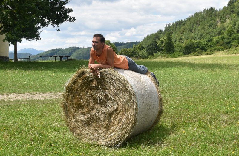 Spokojný majiteľ ekofarmy v Podskalí