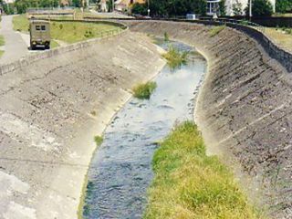 Regulácia vodných tokov Regulácia vodných tokov